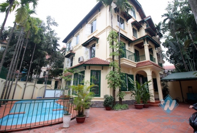 Big and nice yard house with swimming pool for rent in Tay Ho area 